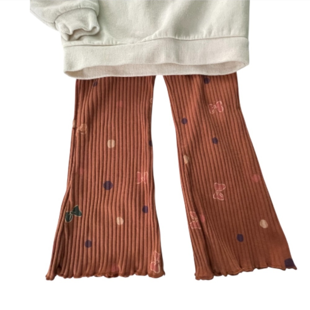 Disney Minnie Sweatshirt and Brown Pants Set - Picture 3 of 10